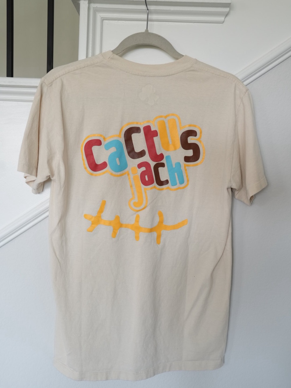 Travis Scott Cactus Jack Graphic Tee Cream Beige Shirt Men’s Medium